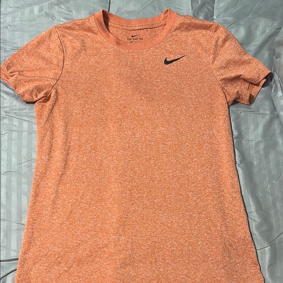 Nike Tops - Nike Heathered Orange Tee